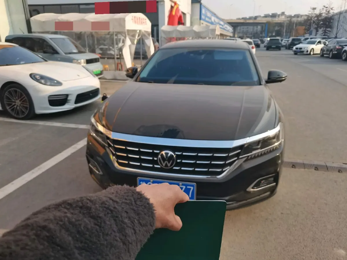 2020 Volkswagen Passat 2.0T 186HP L4 7DCT,autocango,china used car exporter,china ev exporter,chinese used car exporter,chinese used ev exporter