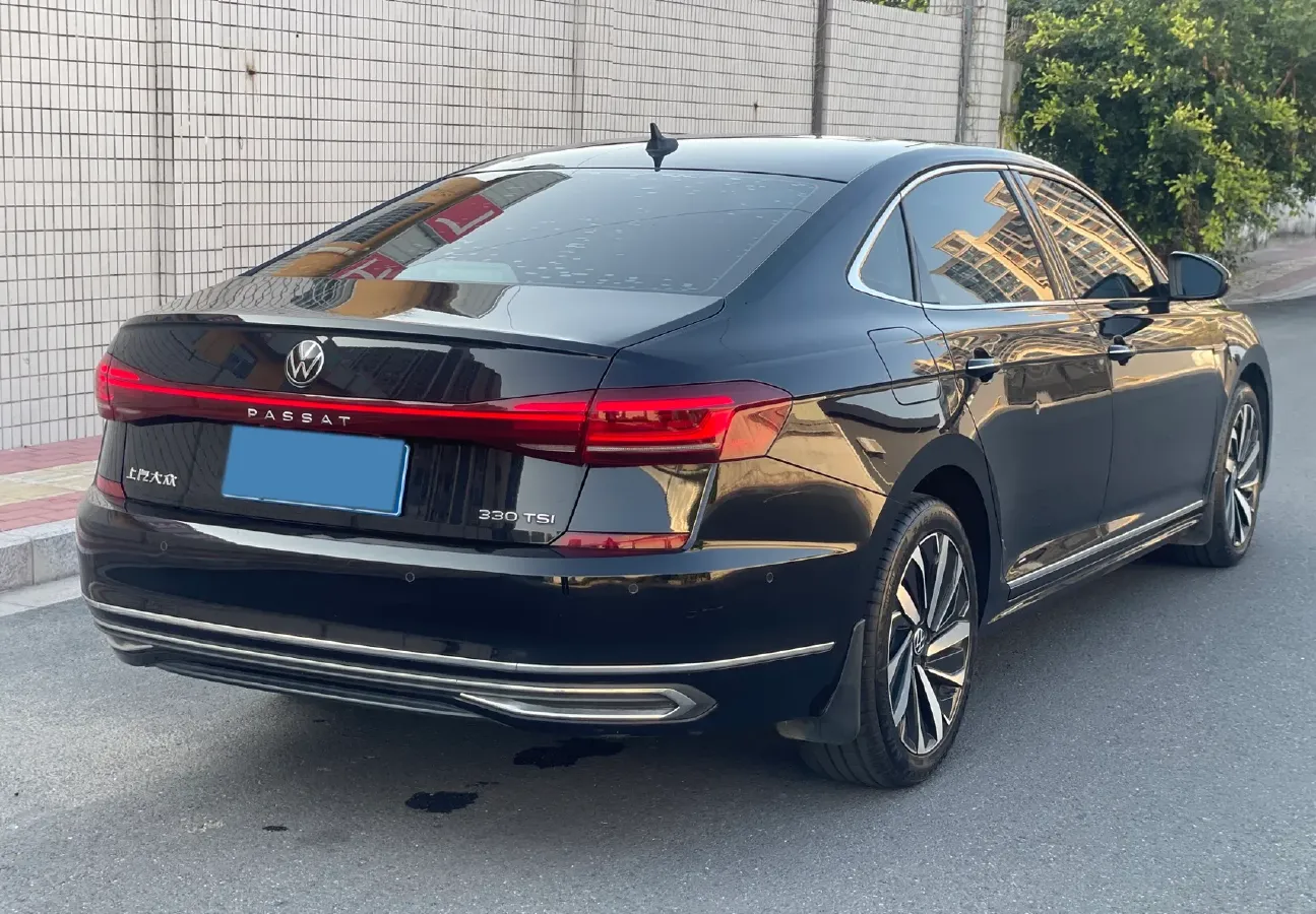 2022 Xpeng P7 BEV 60.2KWH,autocango,china used car exporter,china ev exporter,chinese used car exporter,chinese used ev exporter