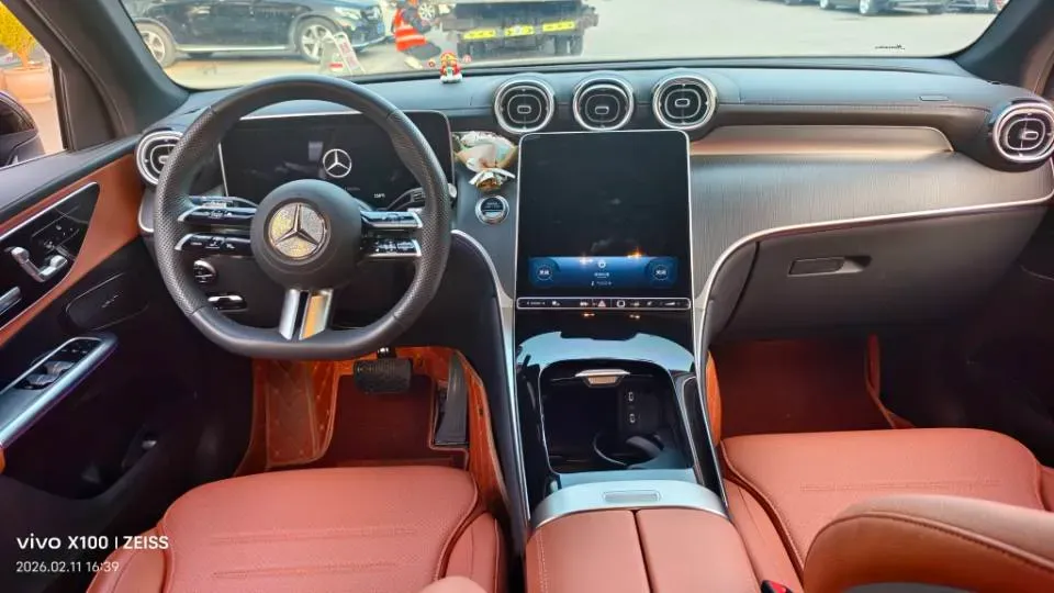 2024 Mercedes-Benz GLC Class 2.0T 204HP L4 9AT,autocango,china used car exporter,china ev exporter,chinese used car exporter,chinese used ev exporter