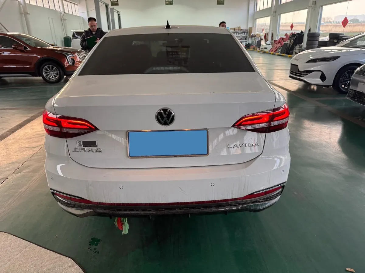2024 Volkswagen Lavida 1.5L 110HP L4 6AT,autocango,china used car exporter,china ev exporter,chinese used car exporter,chinese used ev exporter