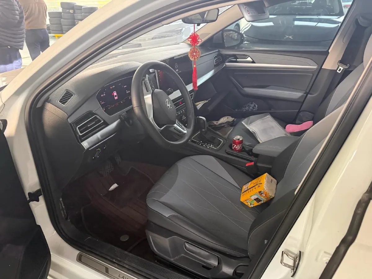 2024 Volkswagen Lavida 1.5L 110HP L4 6AT,autocango,china used car exporter,china ev exporter,chinese used car exporter,chinese used ev exporter