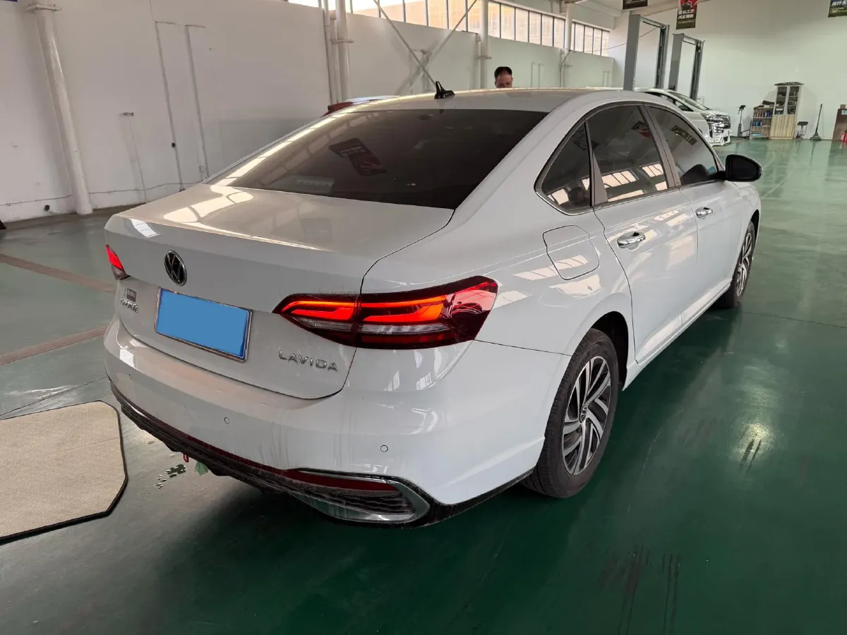 2024 Volkswagen Lavida 1.5L 110HP L4 6AT,autocango,china used car exporter,china ev exporter,chinese used car exporter,chinese used ev exporter