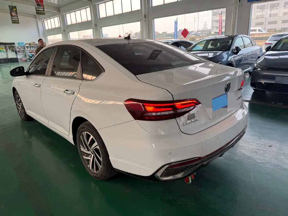 2024 Volkswagen Lavida 1.5L 110HP L4 6AT,autocango,china used car exporter,china ev exporter,chinese used car exporter,chinese used ev exporter