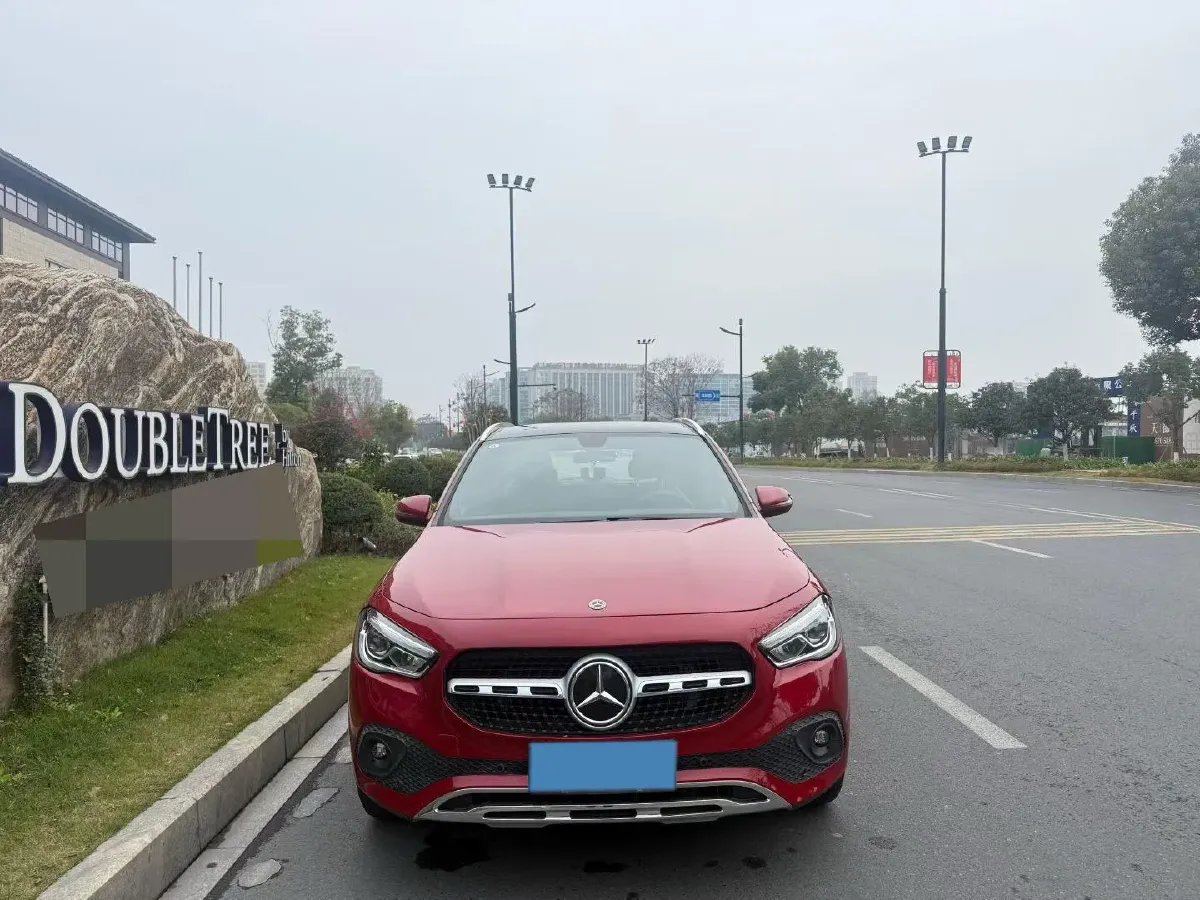 2020 Mercedes-Benz GLA Class 1.3T 163HP L4 7DCT,autocango,china used car exporter,china ev exporter,chinese used car exporter,chinese used ev exporter