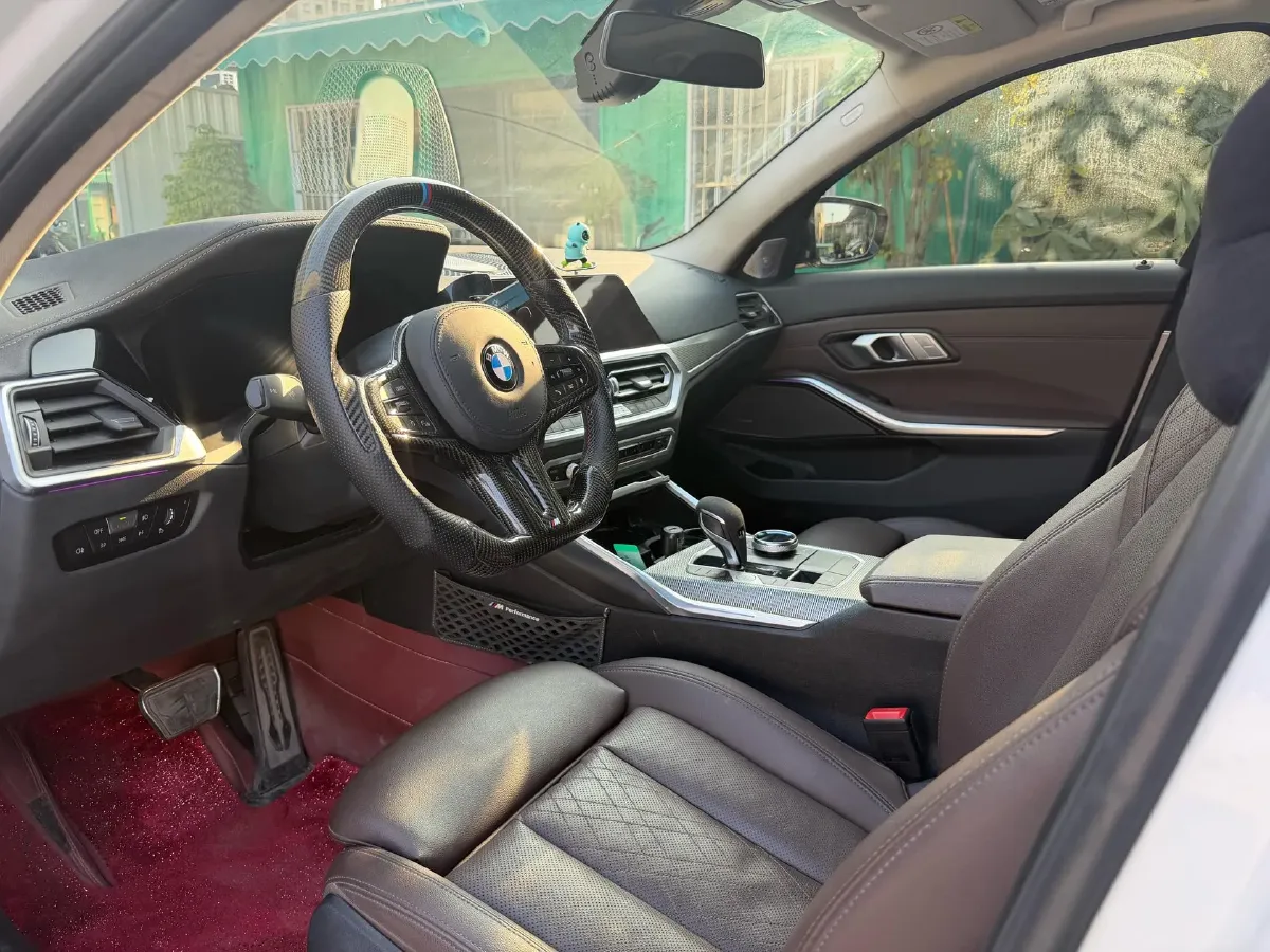 2022 BMW 3 Series 2.0T 184HP L4 8AT,autocango,china used car exporter,china ev exporter,chinese used car exporter,chinese used ev exporter