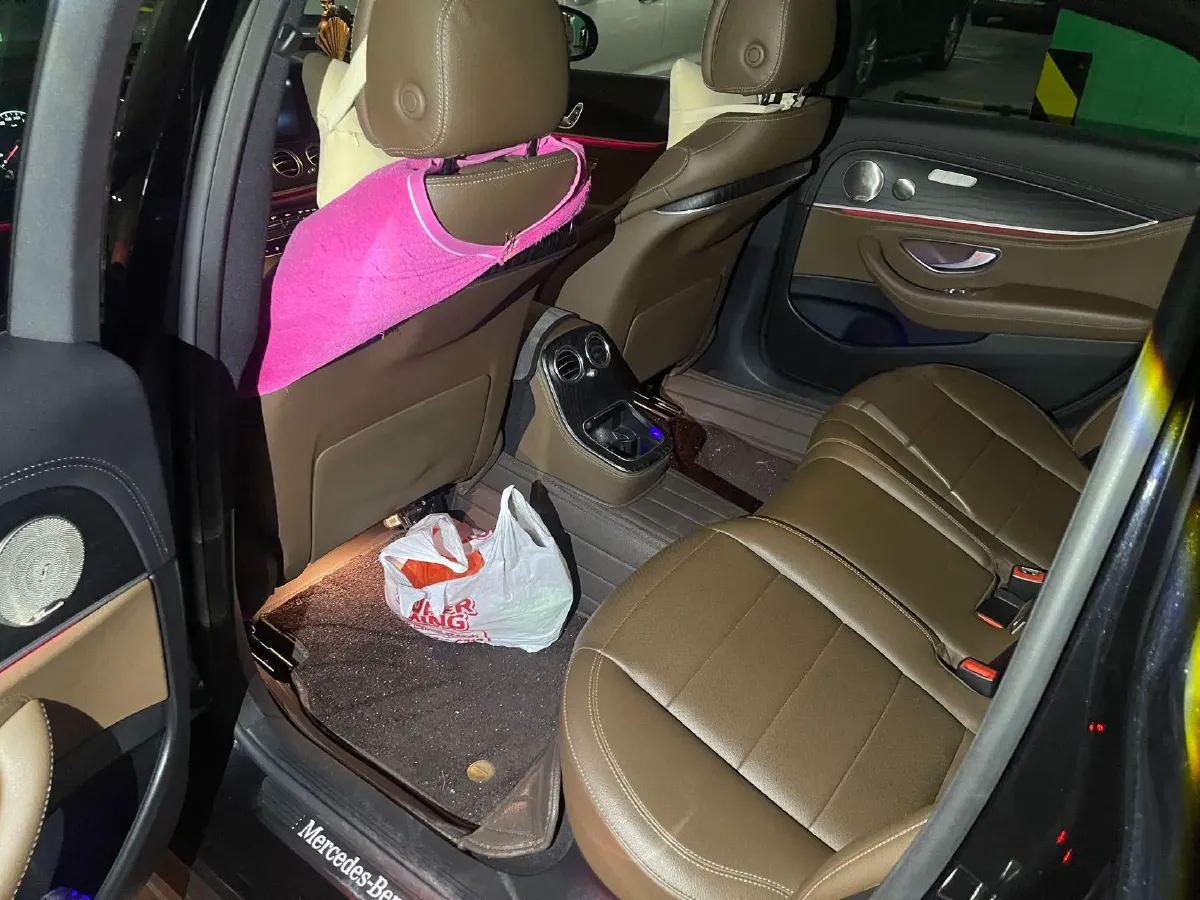 2021 Mercedes-Benz E Class 2.0T 197HP L4 9AT,autocango,china used car exporter,china ev exporter,chinese used car exporter,chinese used ev exporter