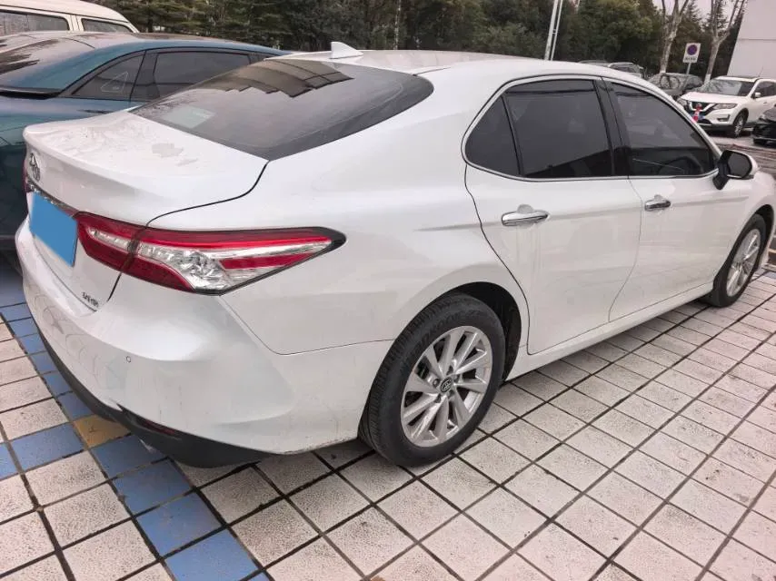 2021 Toyota Camry 2.0L 178HP L4 CVT,autocango,china used car exporter,china ev exporter,chinese used car exporter,chinese used ev exporter