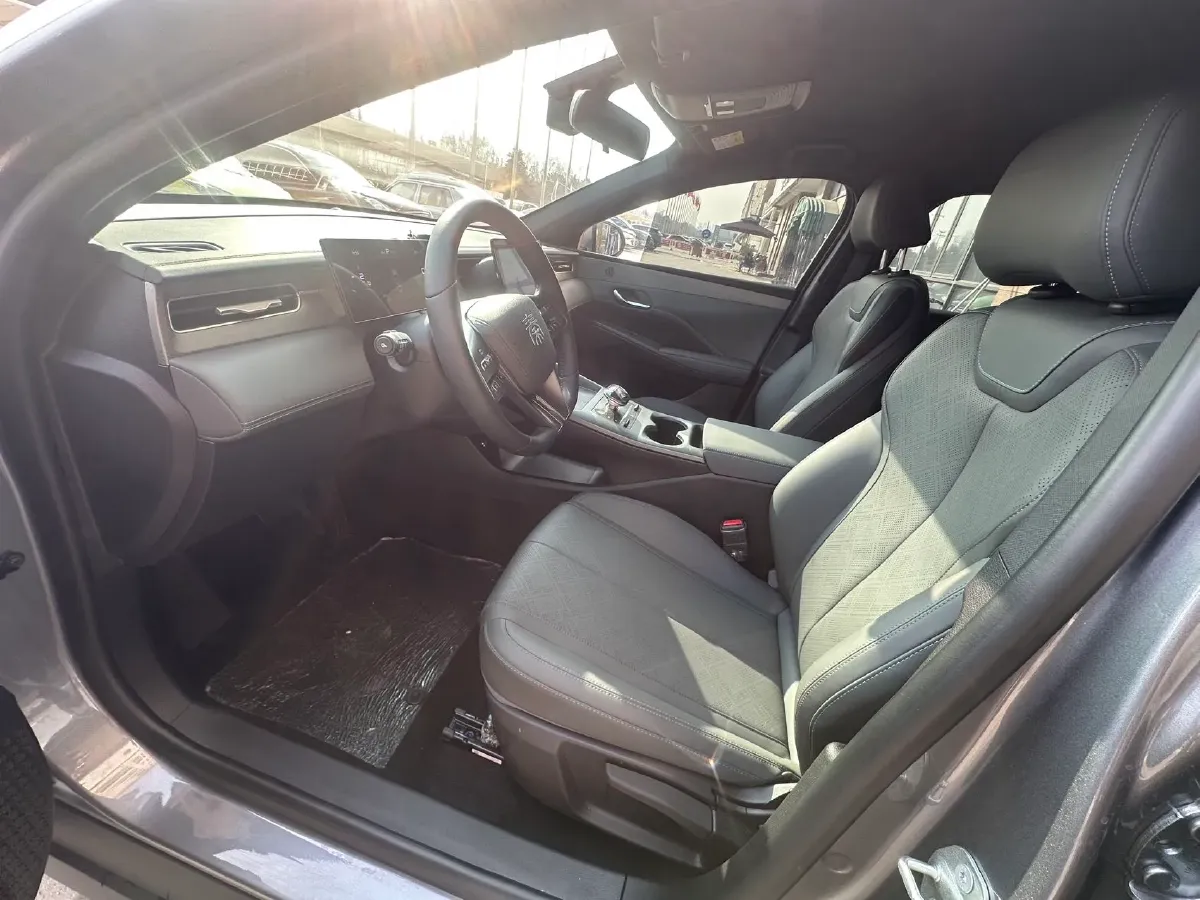 2025 BYD Qin Plus 1.5L 101HP L4 E-CVT PHEV 7.68KWH,autocango,china used car exporter,china ev exporter,chinese used car exporter,chinese used ev exporter