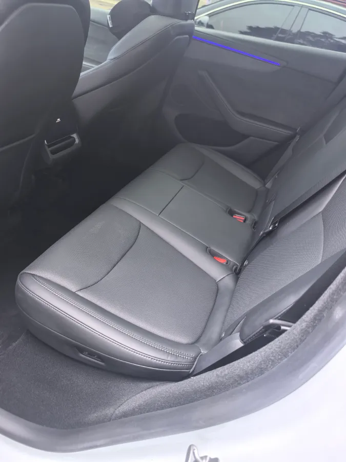 2025 Tesla Model Y BEV,autocango,china used car exporter,china ev exporter,chinese used car exporter,chinese used ev exporter