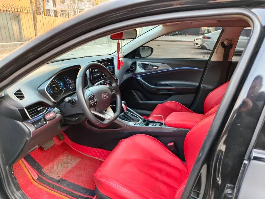 2021 Hyundai La Festa 1.6T 204HP L4 7DCT,autocango,china used car exporter,china ev exporter,chinese used car exporter,chinese used ev exporter