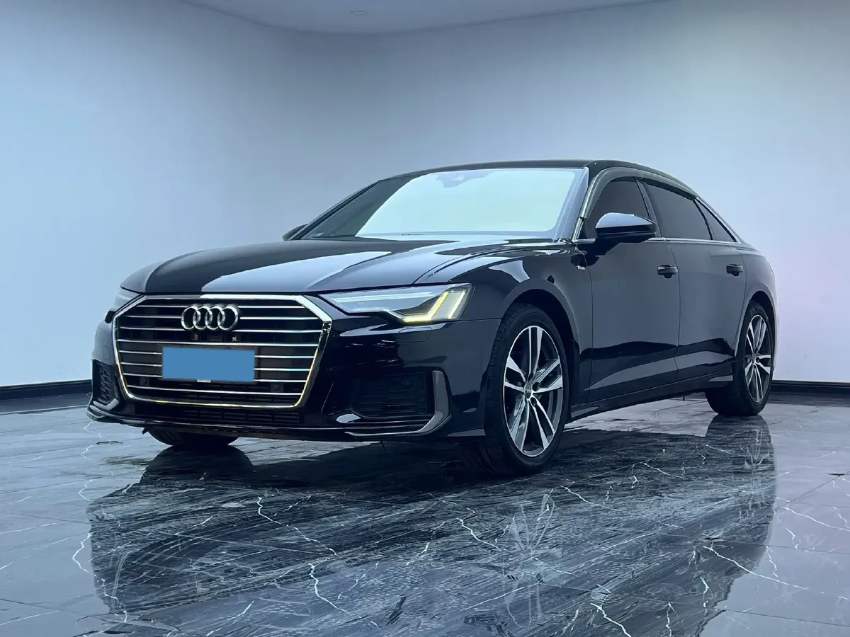 2019 Audi A6L 2.0T 190HP L4 7DCT,autocango,china used car exporter,china ev exporter,chinese used car exporter,chinese used ev exporter