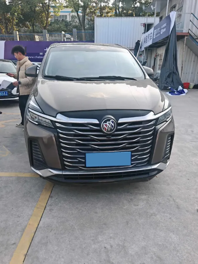2023 Buick GL8 2.0T 237HP L4 9AT,autocango,china used car exporter,china ev exporter,chinese used car exporter,chinese used ev exporter