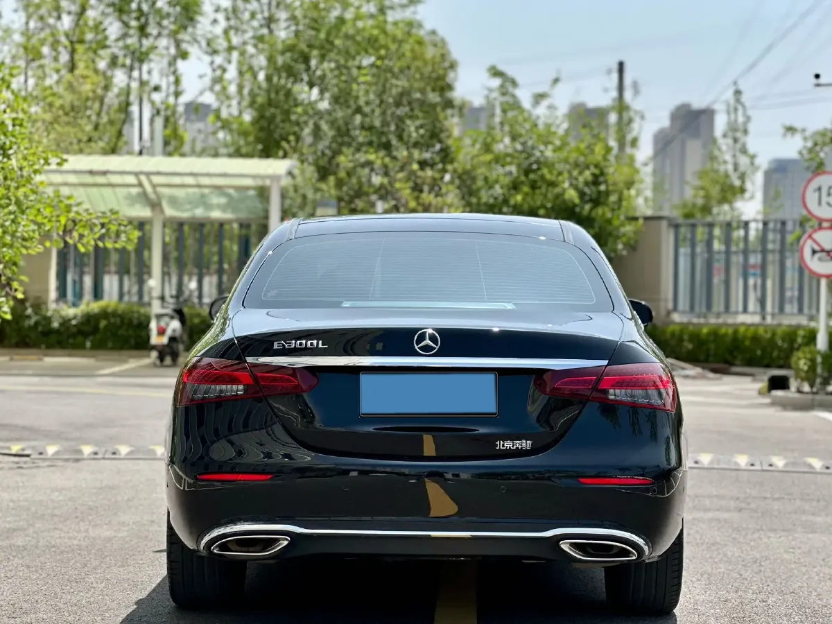2021 Mercedes-Benz E Class 2.0T 258HP L4 9AT,autocango,china used car exporter,china ev exporter,chinese used car exporter,chinese used ev exporter