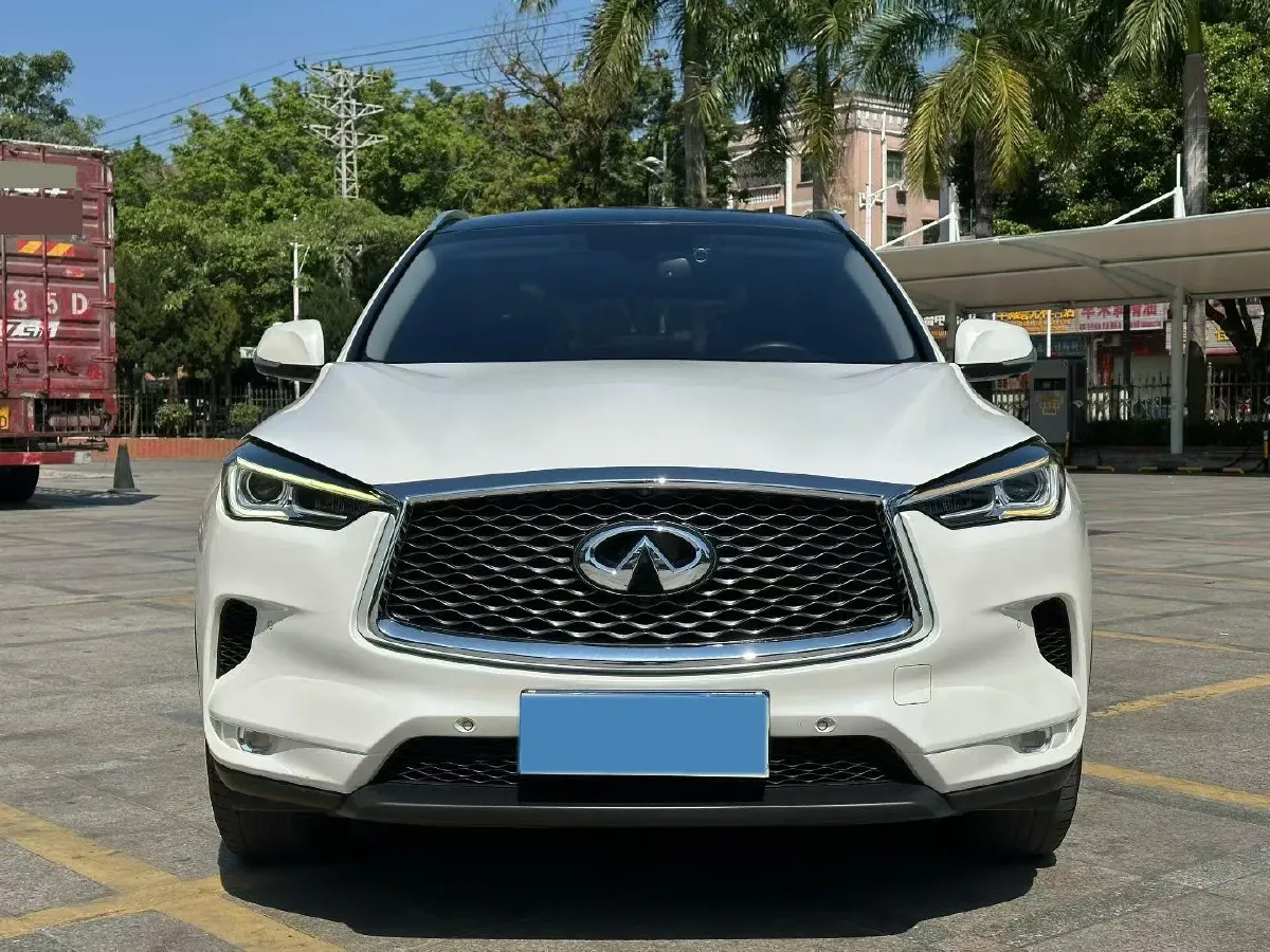 2018 Mitsubishi Pajero 3.0L 174HP V6 5AT,autocango,china used car exporter,china ev exporter,chinese used car exporter,chinese used ev exporter