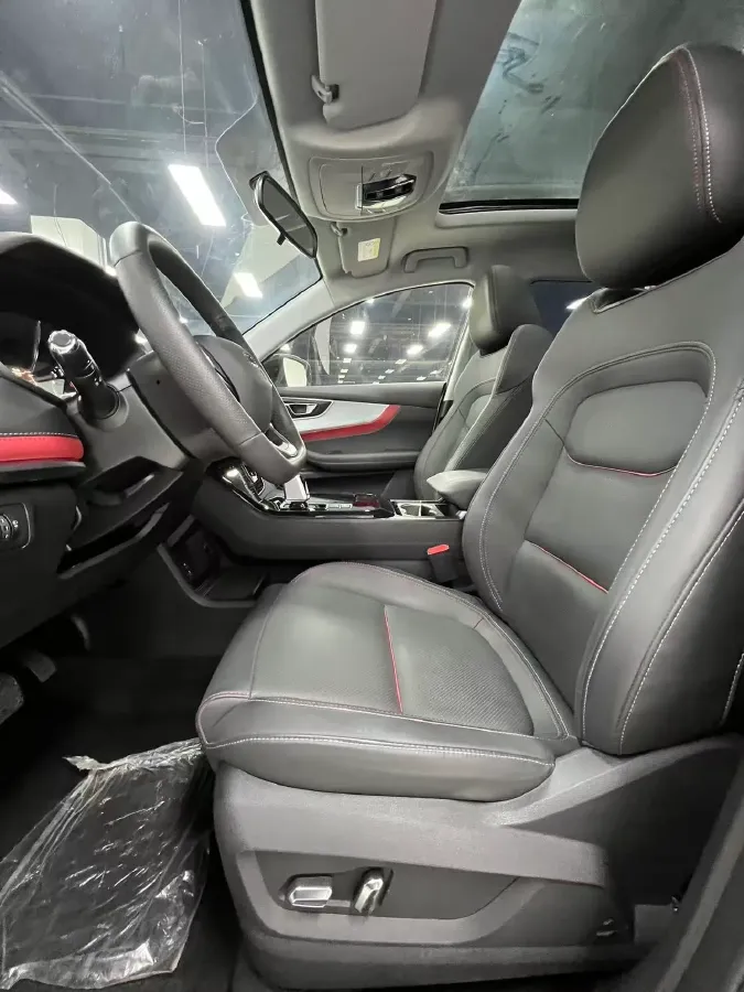 2022 Chery Tiggo 7 1.5T 156HP L4 CVT,autocango,china used car exporter,china ev exporter,chinese used car exporter,chinese used ev exporter