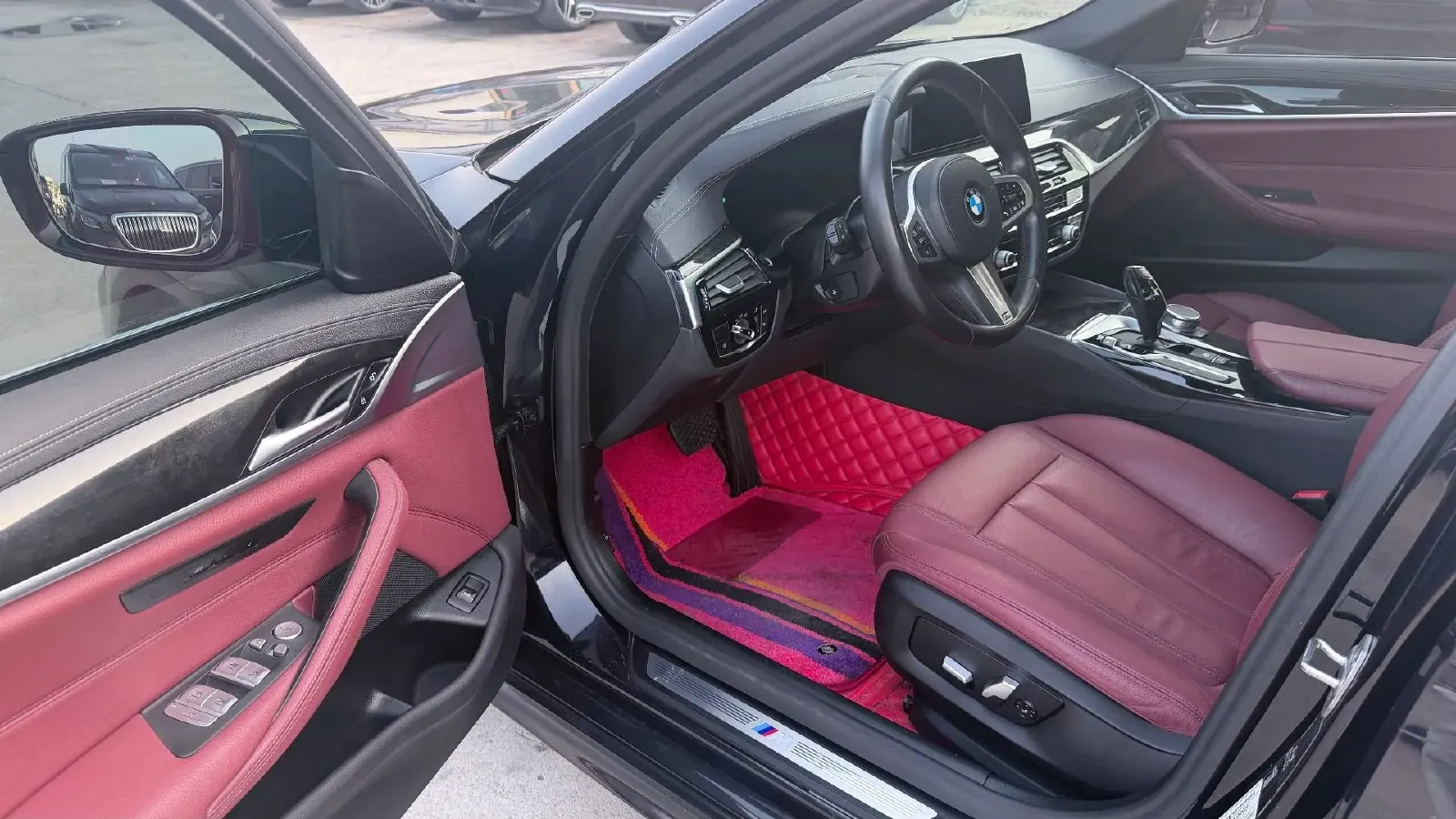 2020 BMW 5 Series 2.0T 252HP L4 8AT,autocango,china used car exporter,china ev exporter,chinese used car exporter,chinese used ev exporter