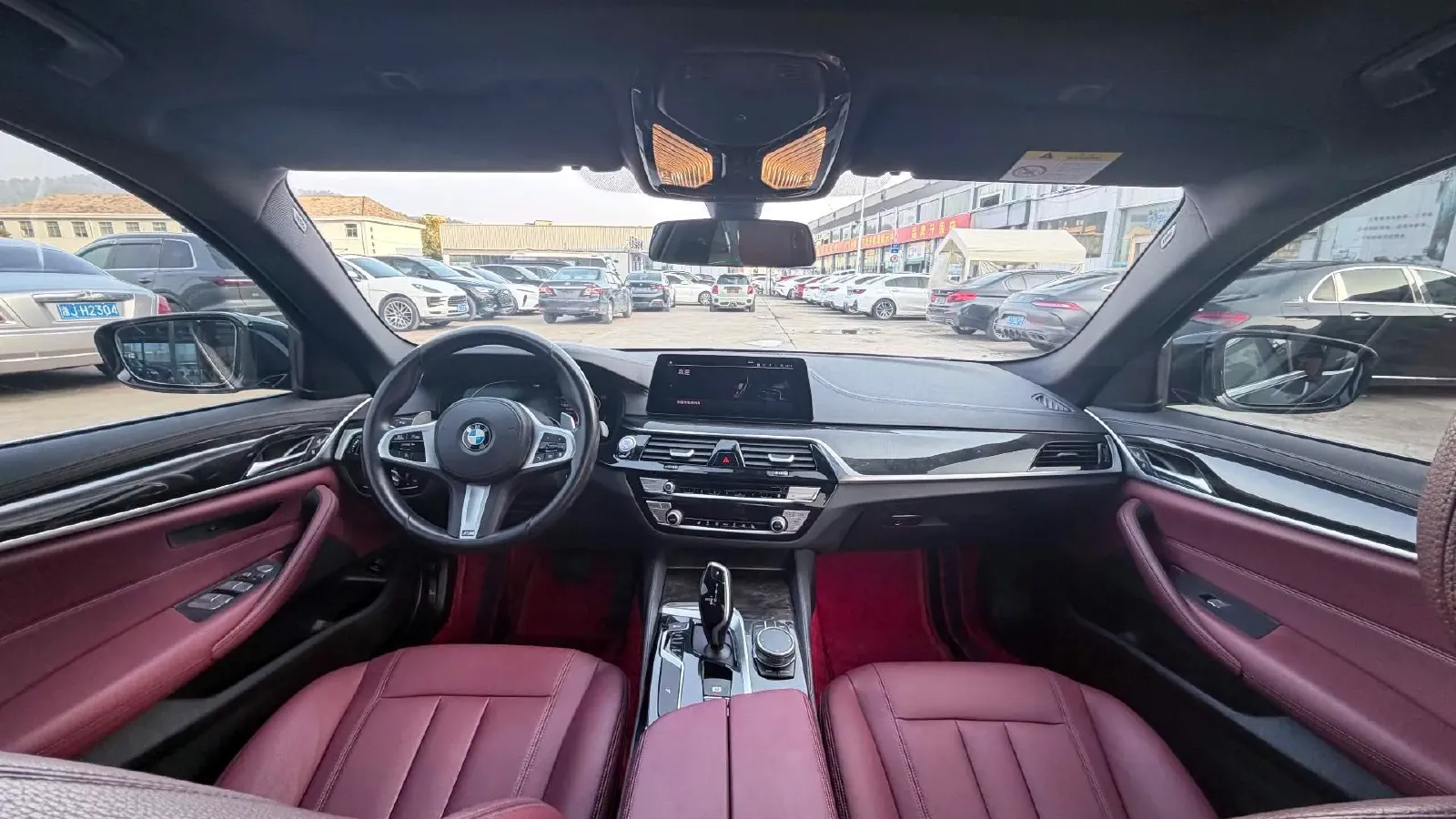 2020 BMW 5 Series 2.0T 252HP L4 8AT,autocango,china used car exporter,china ev exporter,chinese used car exporter,chinese used ev exporter