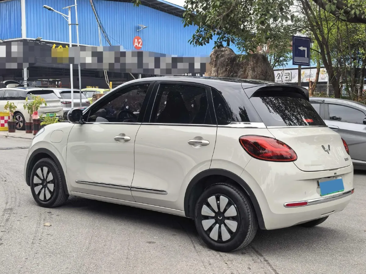 2023 WuLing BinGuo BEV 31.9KWH,autocango,china used car exporter,china ev exporter,chinese used car exporter,chinese used ev exporter