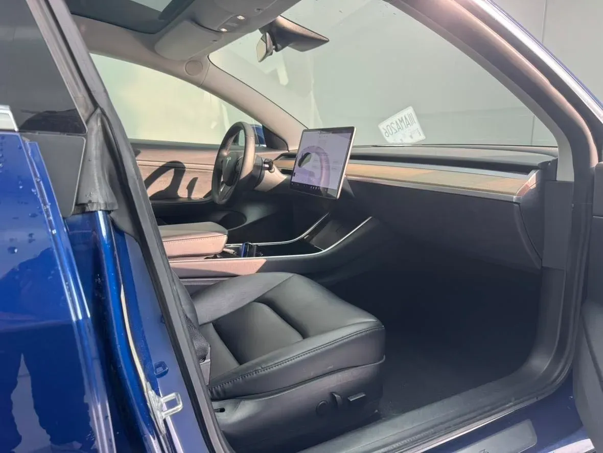 2020 Tesla Model 3 BEV 52KWH,autocango,china used car exporter,china ev exporter,chinese used car exporter,chinese used ev exporter