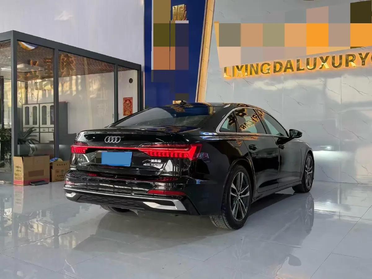 2023 Audi A6L 2.0T 245HP L4 7DCT,autocango,china used car exporter,china ev exporter,chinese used car exporter,chinese used ev exporter