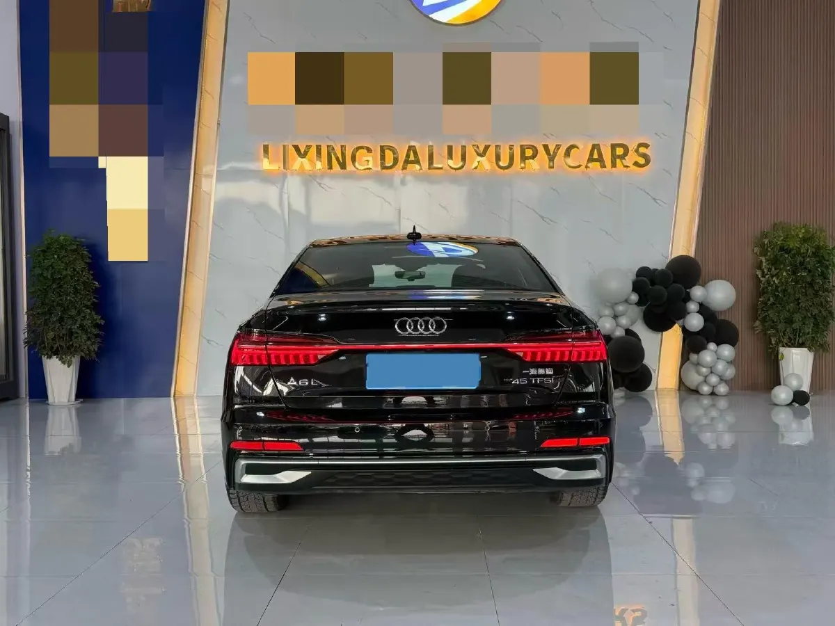 2023 Audi A6L 2.0T 245HP L4 7DCT,autocango,china used car exporter,china ev exporter,chinese used car exporter,chinese used ev exporter