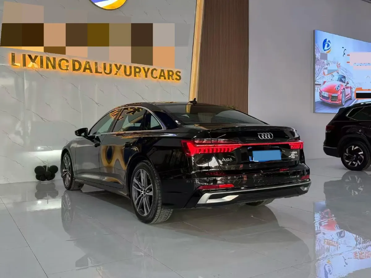 2023 Audi A6L 2.0T 245HP L4 7DCT,autocango,china used car exporter,china ev exporter,chinese used car exporter,chinese used ev exporter