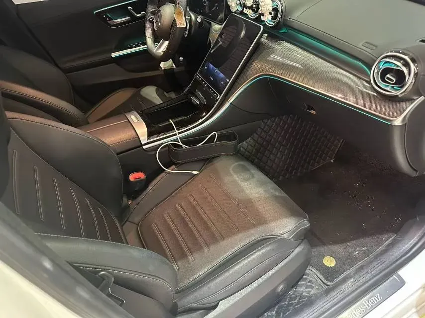 2022 Mercedes-Benz C Class 1.5T 204HP L4 9AT,autocango,china used car exporter,china ev exporter,chinese used car exporter,chinese used ev exporter