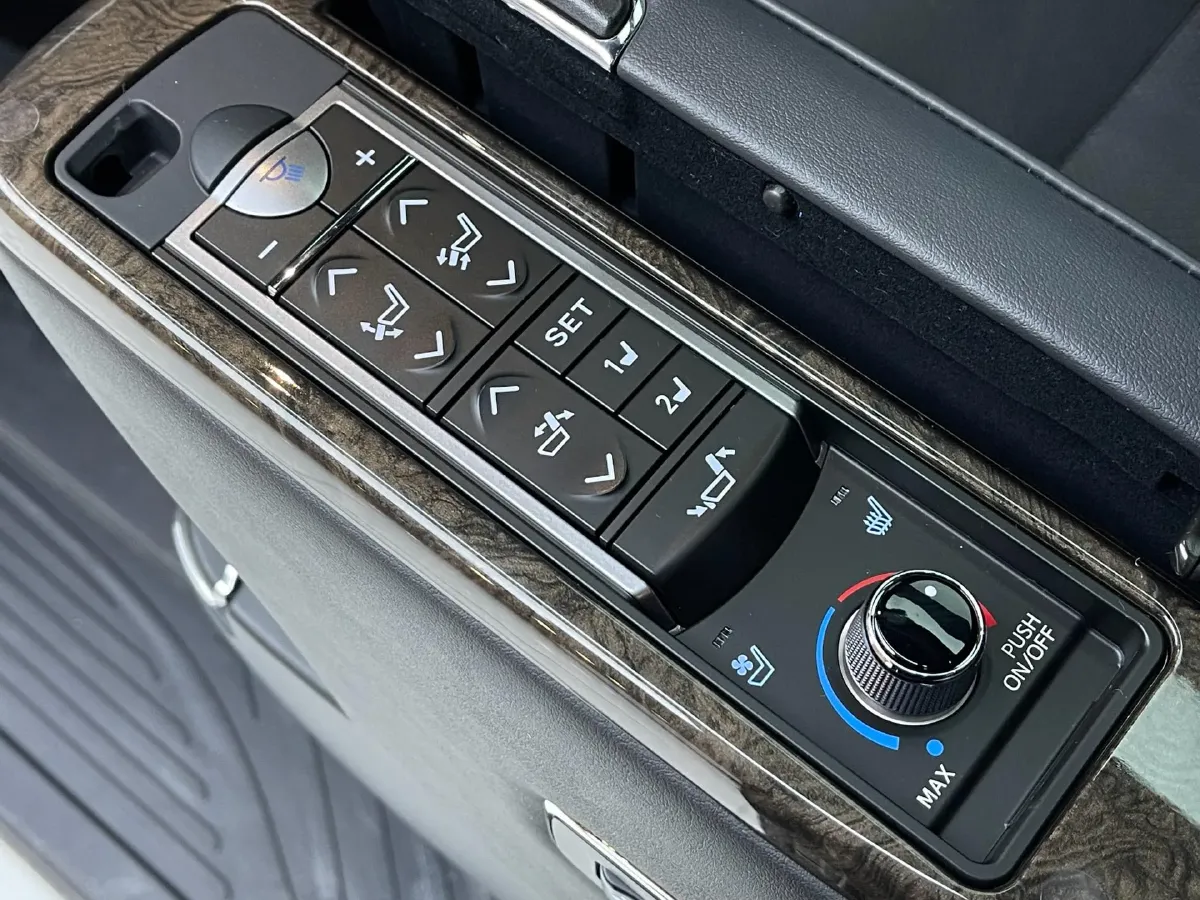 2020 Toyota Alphard 2.5L 117HP L4 E-CVT Hybrid,autocango,china used car exporter,china ev exporter,chinese used car exporter,chinese used ev exporter