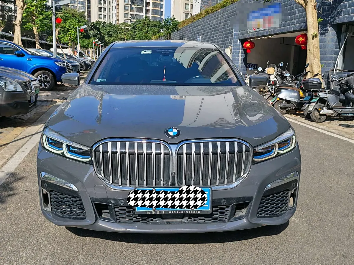 2021 BMW 7 Series 3.0T 340HP L6 8AT,autocango,china used car exporter,china ev exporter,chinese used car exporter,chinese used ev exporter