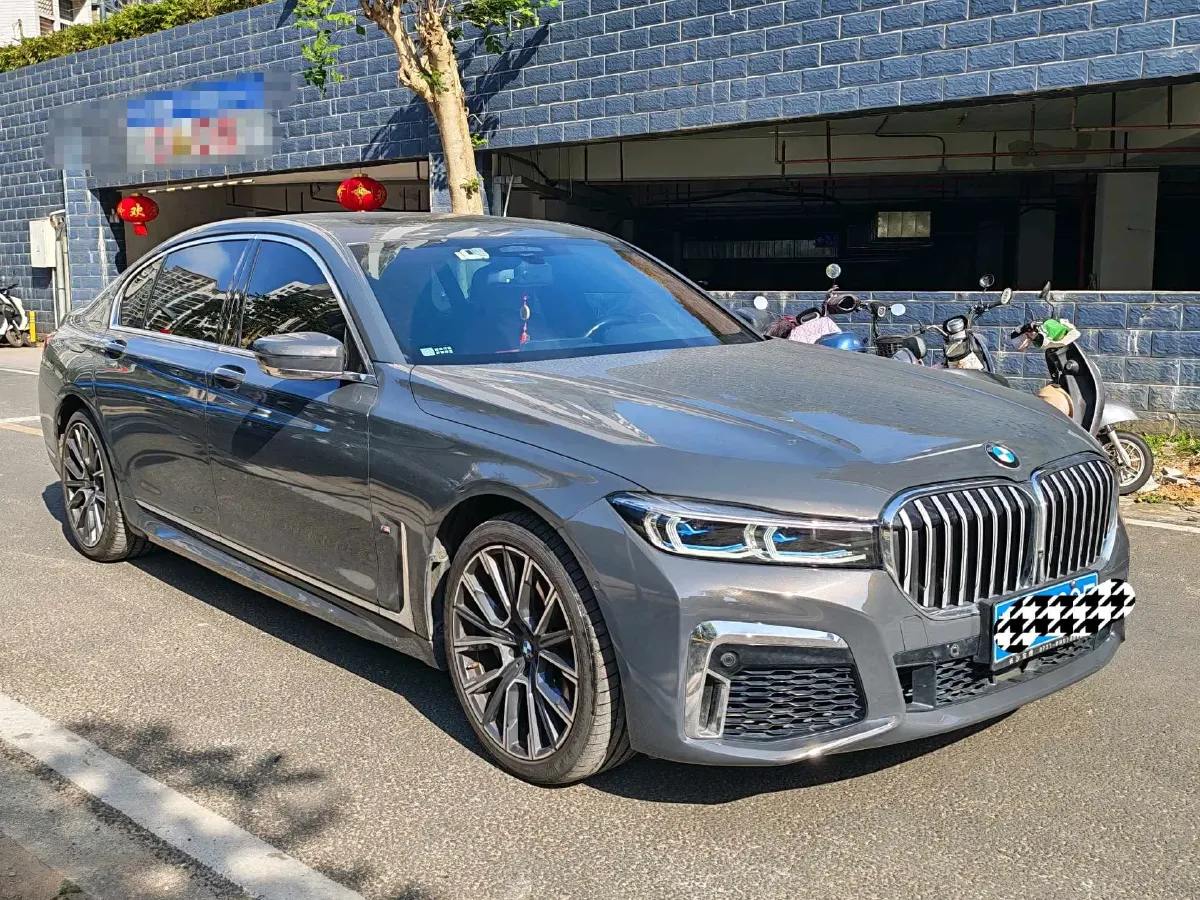 2021 BMW 7 Series 3.0T 340HP L6 8AT,autocango,china used car exporter,china ev exporter,chinese used car exporter,chinese used ev exporter