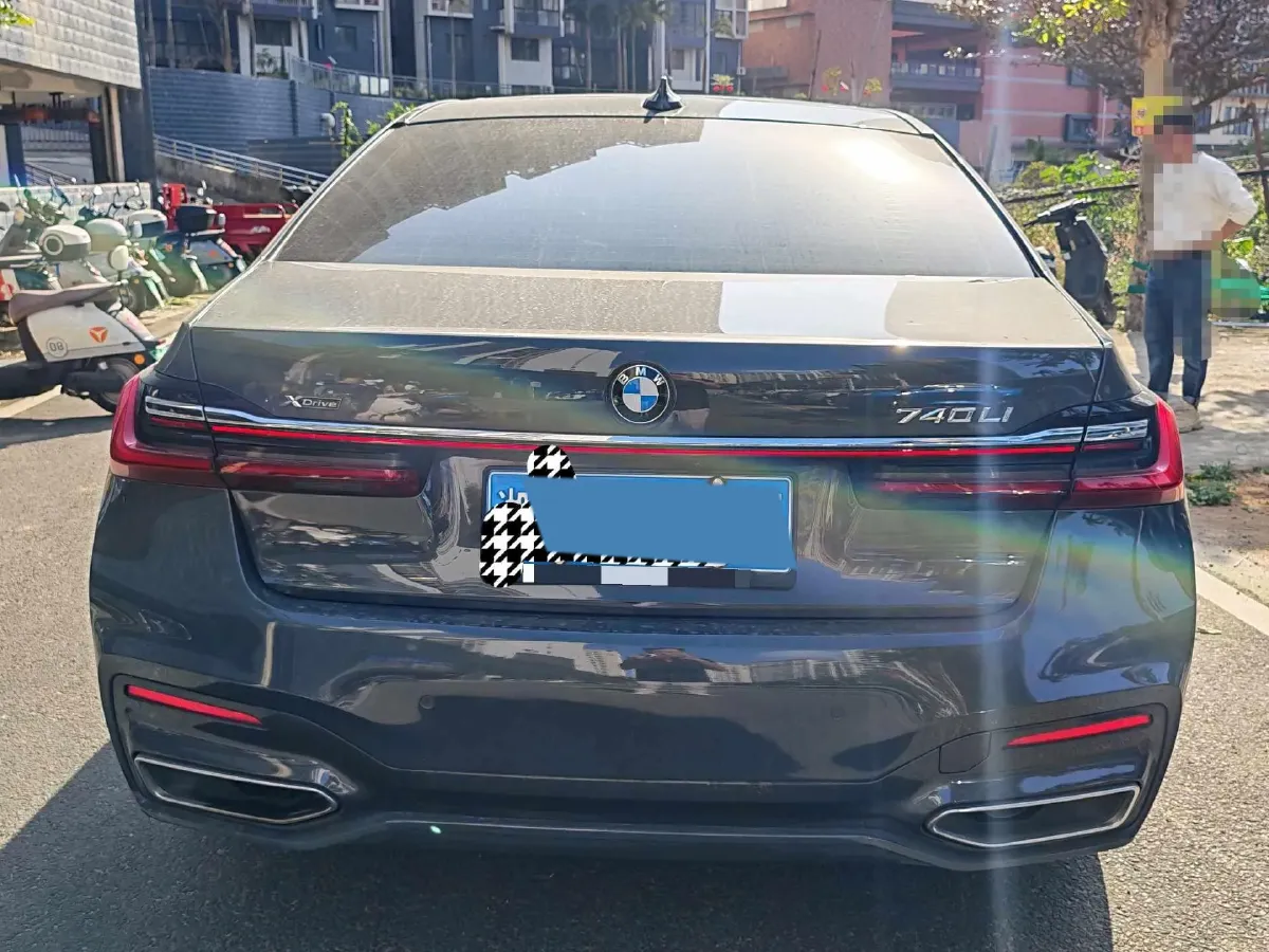 2021 BMW 7 Series 3.0T 340HP L6 8AT,autocango,china used car exporter,china ev exporter,chinese used car exporter,chinese used ev exporter
