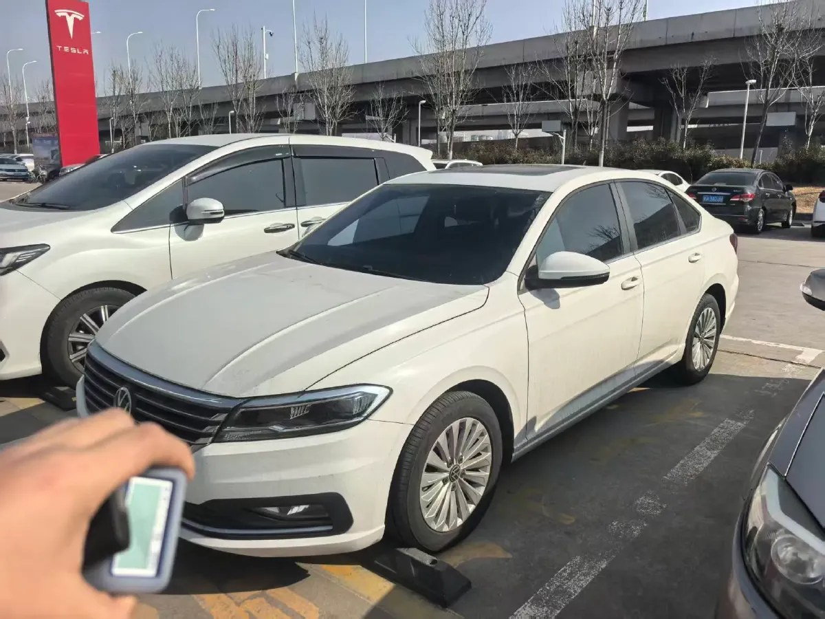 2021 Volkswagen Lavida 1.5L 113HP L4 6AT,autocango,china used car exporter,china ev exporter,chinese used car exporter,chinese used ev exporter