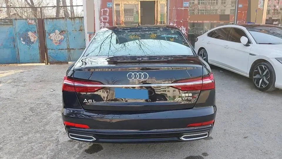2021 Audi A6L 2.0T 190HP L4 7DCT,autocango,china used car exporter,china ev exporter,chinese used car exporter,chinese used ev exporter
