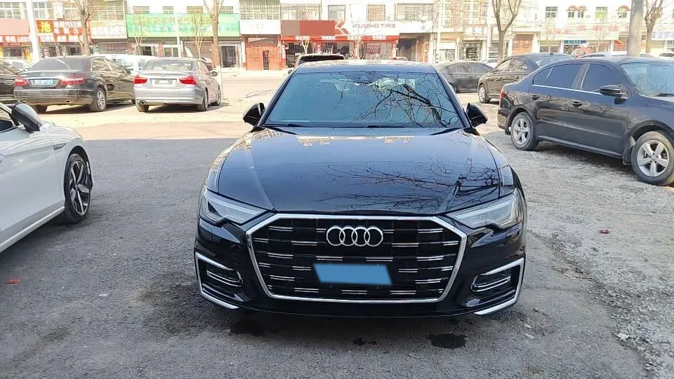 2021 Audi A6L 2.0T 190HP L4 7DCT,autocango,china used car exporter,china ev exporter,chinese used car exporter,chinese used ev exporter