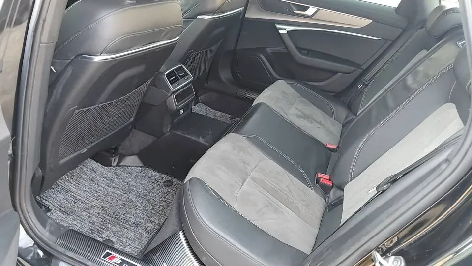 2021 Audi A6L 2.0T 190HP L4 7DCT,autocango,china used car exporter,china ev exporter,chinese used car exporter,chinese used ev exporter