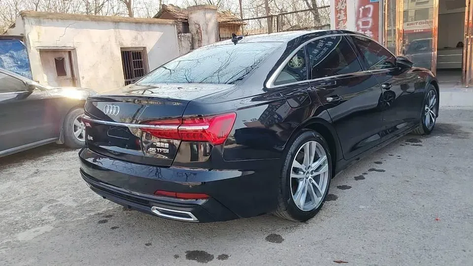 2021 Audi A6L 2.0T 190HP L4 7DCT,autocango,china used car exporter,china ev exporter,chinese used car exporter,chinese used ev exporter