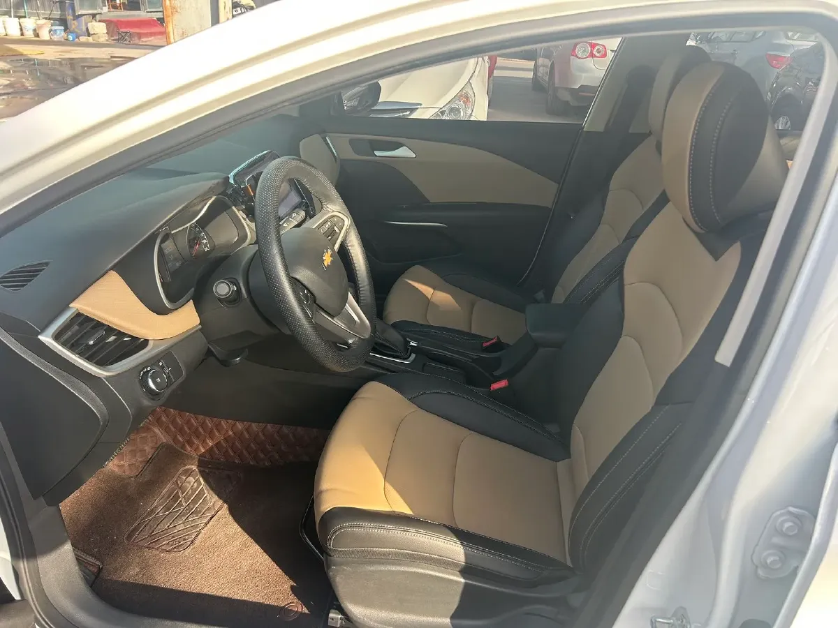 2020 Chevrolet Monza 1.5L 113HP L4 6AT,autocango,china used car exporter,china ev exporter,chinese used car exporter,chinese used ev exporter