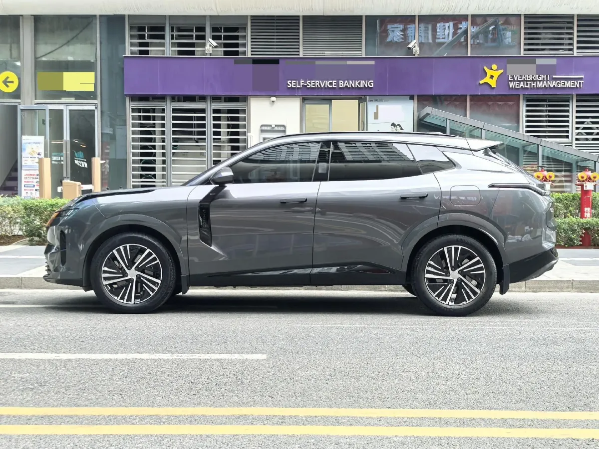 2023 LYNK&CO 08 EM-P 1.5T 163HP L4 3DHT PHEV 21.2KWH,autocango,china used car exporter,china ev exporter,chinese used car exporter,chinese used ev exporter