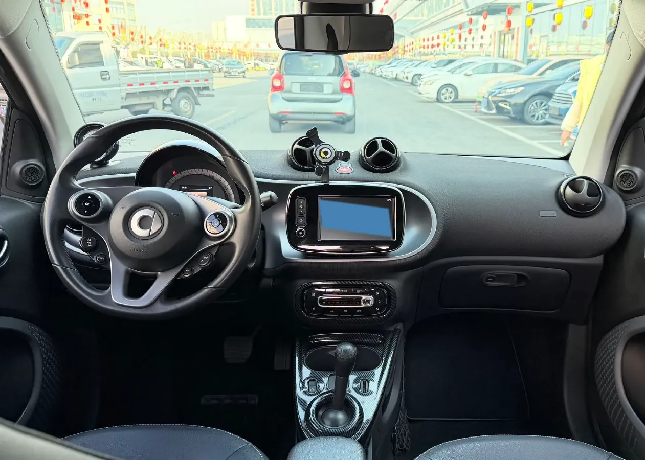 2016 Smart smart fortwo 0.9T 90HP L3 6DCT,autocango,china used car exporter,china ev exporter,chinese used car exporter,chinese used ev exporter