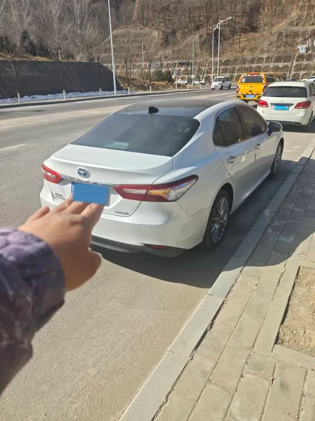 2018 Toyota Camry 2.5L 178HP L4 E-CVT Hybrid,autocango,china used car exporter,china ev exporter,chinese used car exporter,chinese used ev exporter