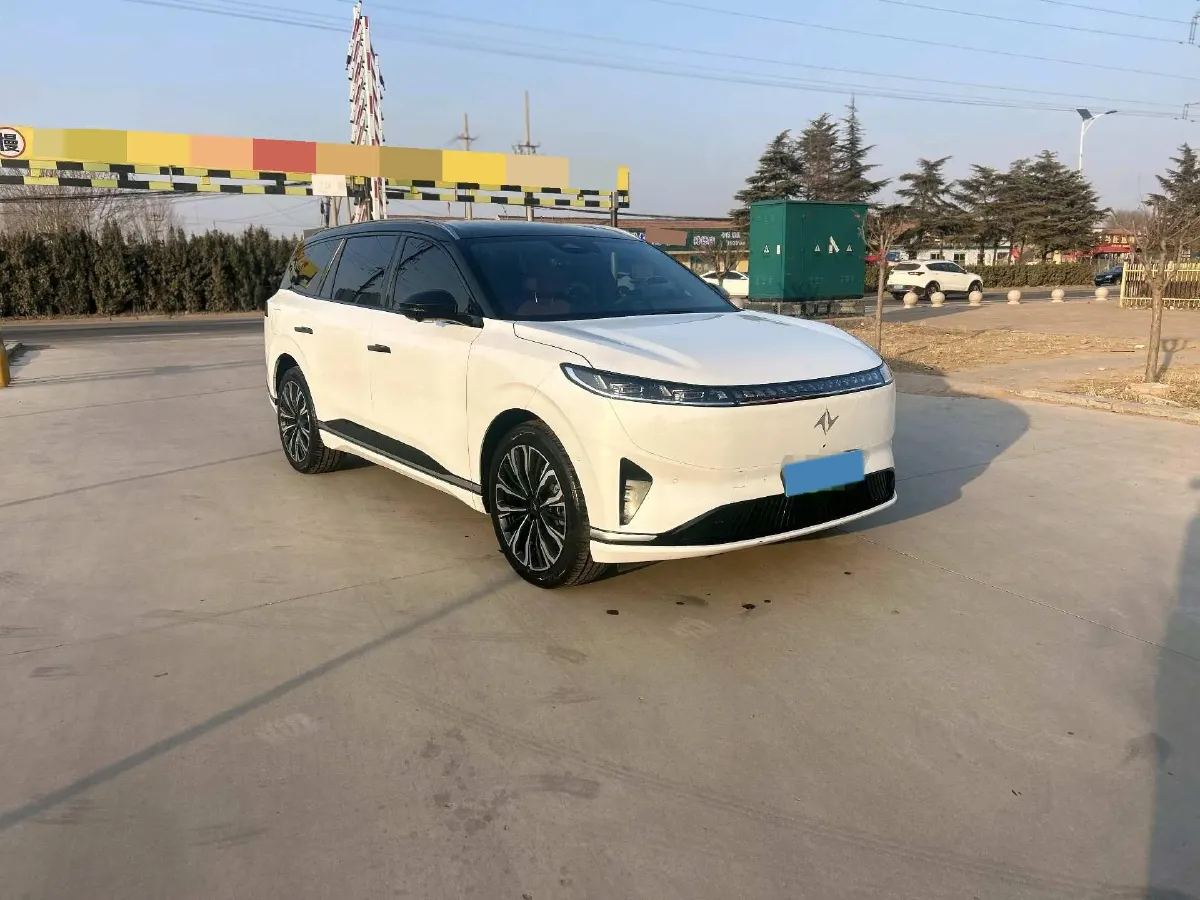 2025 DongFeng eπ eπ008 1.5T 147HP L4 REEV 34.32KWH,autocango,china used car exporter,china ev exporter,chinese used car exporter,chinese used ev exporter