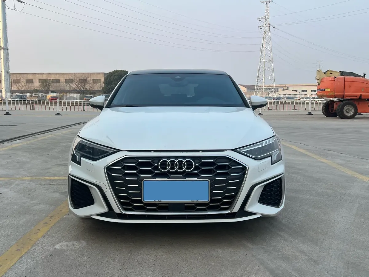 2023 Audi A3 1.4T 150HP L4 7DCT,autocango,china used car exporter,china ev exporter,chinese used car exporter,chinese used ev exporter