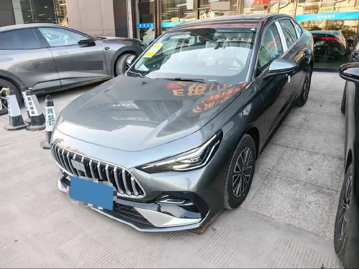 2026 Geely Galaxy Starshine 6 1.5L 112HP L4 1DHT PHEV,autocango,china used car exporter,china ev exporter,chinese used car exporter,chinese used ev exporter