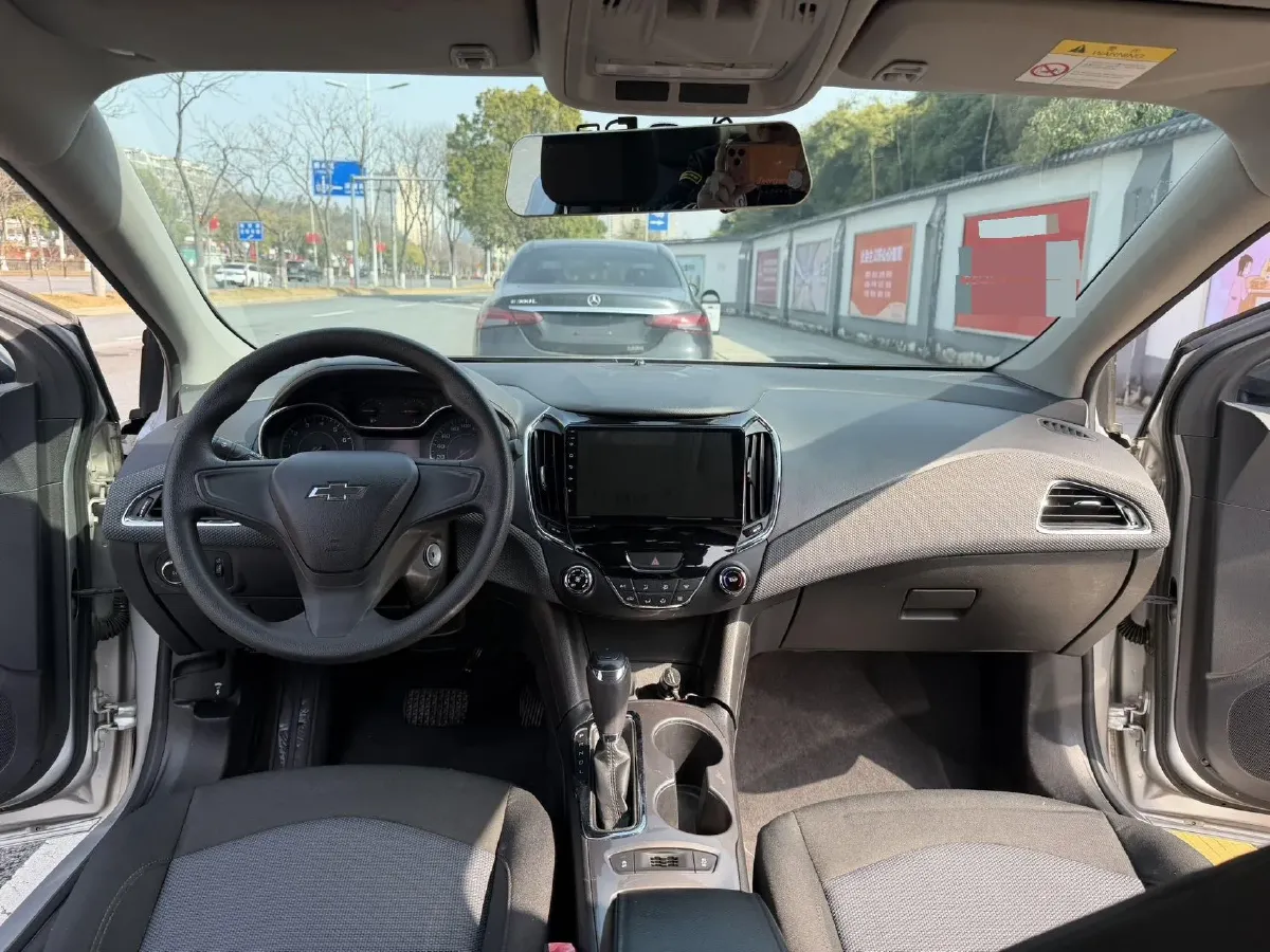 2018 Chevrolet Cruze 1.5L 114HP L4 6AT,autocango,china used car exporter,china ev exporter,chinese used car exporter,chinese used ev exporter