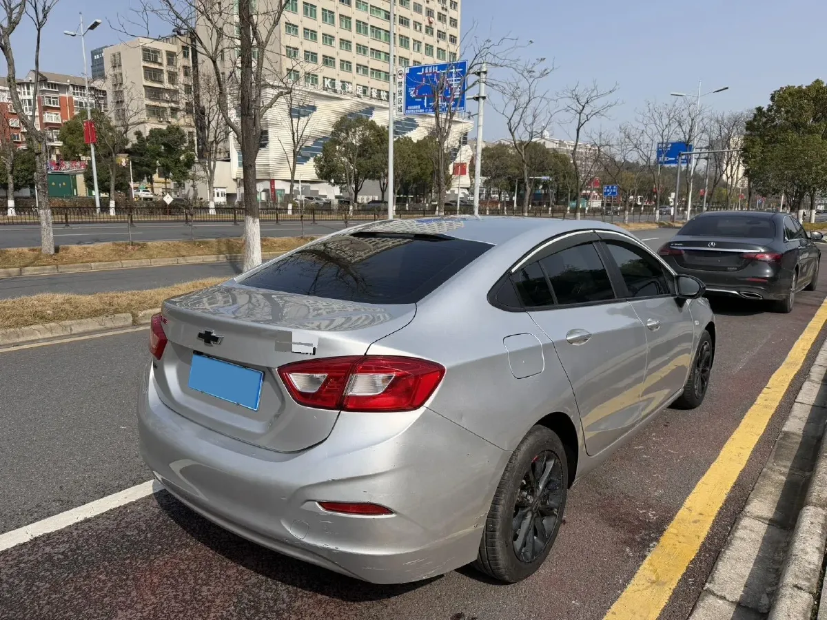 2018 Chevrolet Cruze 1.5L 114HP L4 6AT,autocango,china used car exporter,china ev exporter,chinese used car exporter,chinese used ev exporter