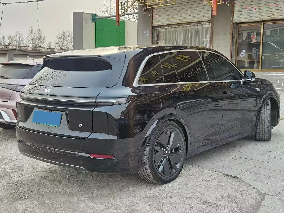 2024 Li L8 Range Extended 154HP REEV 42.8KWH,autocango,china used car exporter,china ev exporter,chinese used car exporter,chinese used ev exporter