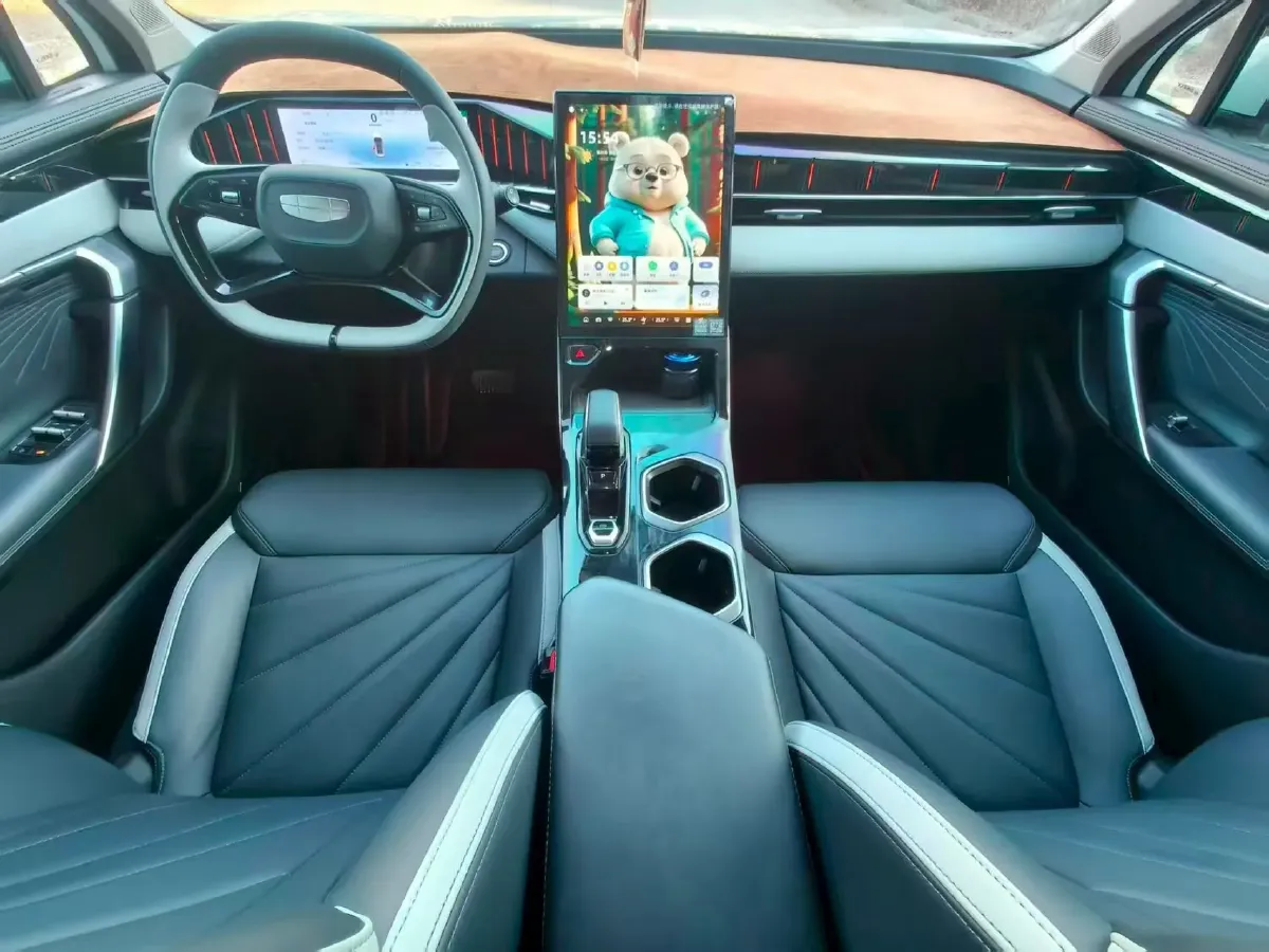 2023 Geely StarRay 1.5T 181HP L4 7DCT,autocango,china used car exporter,china ev exporter,chinese used car exporter,chinese used ev exporter