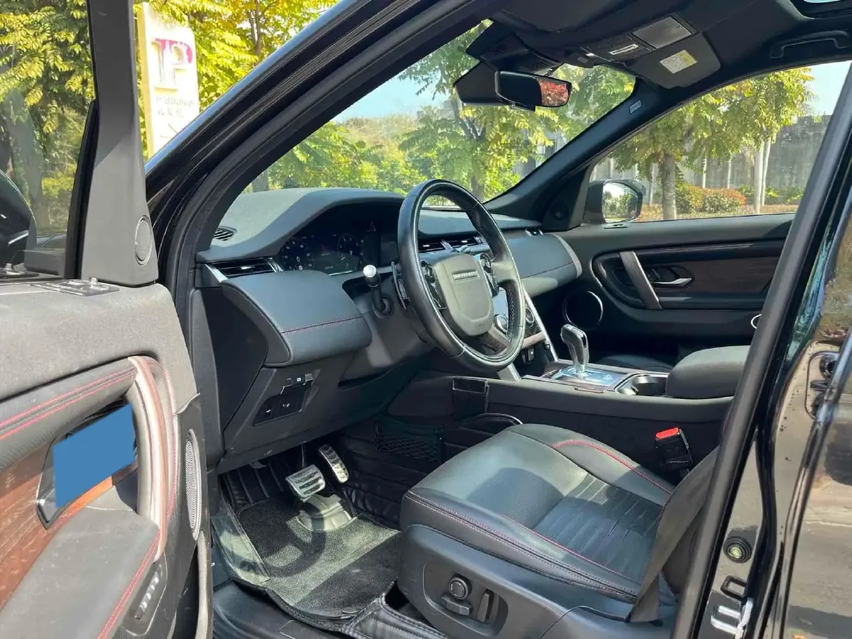 2020 Land Rover Discovery Sport 2.0T 249HP L4 9AT,autocango,china used car exporter,china ev exporter,chinese used car exporter,chinese used ev exporter