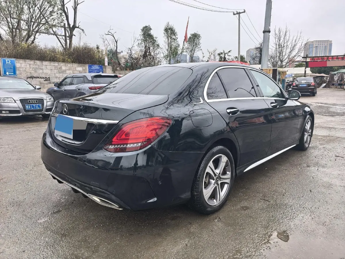 2021 Mercedes-Benz C Class 1.5T 184HP L4 9AT,autocango,china used car exporter,china ev exporter,chinese used car exporter,chinese used ev exporter