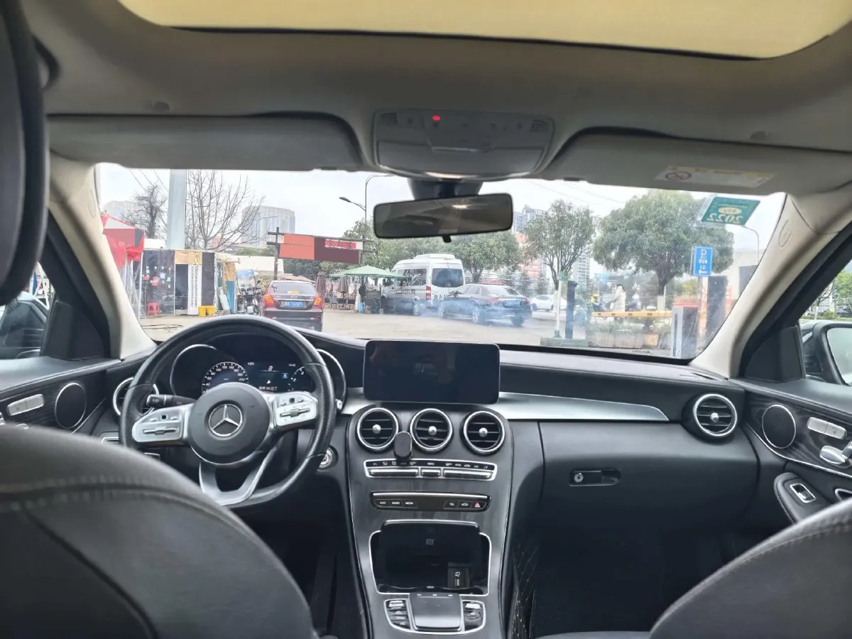 2021 Mercedes-Benz C Class 1.5T 184HP L4 9AT,autocango,china used car exporter,china ev exporter,chinese used car exporter,chinese used ev exporter